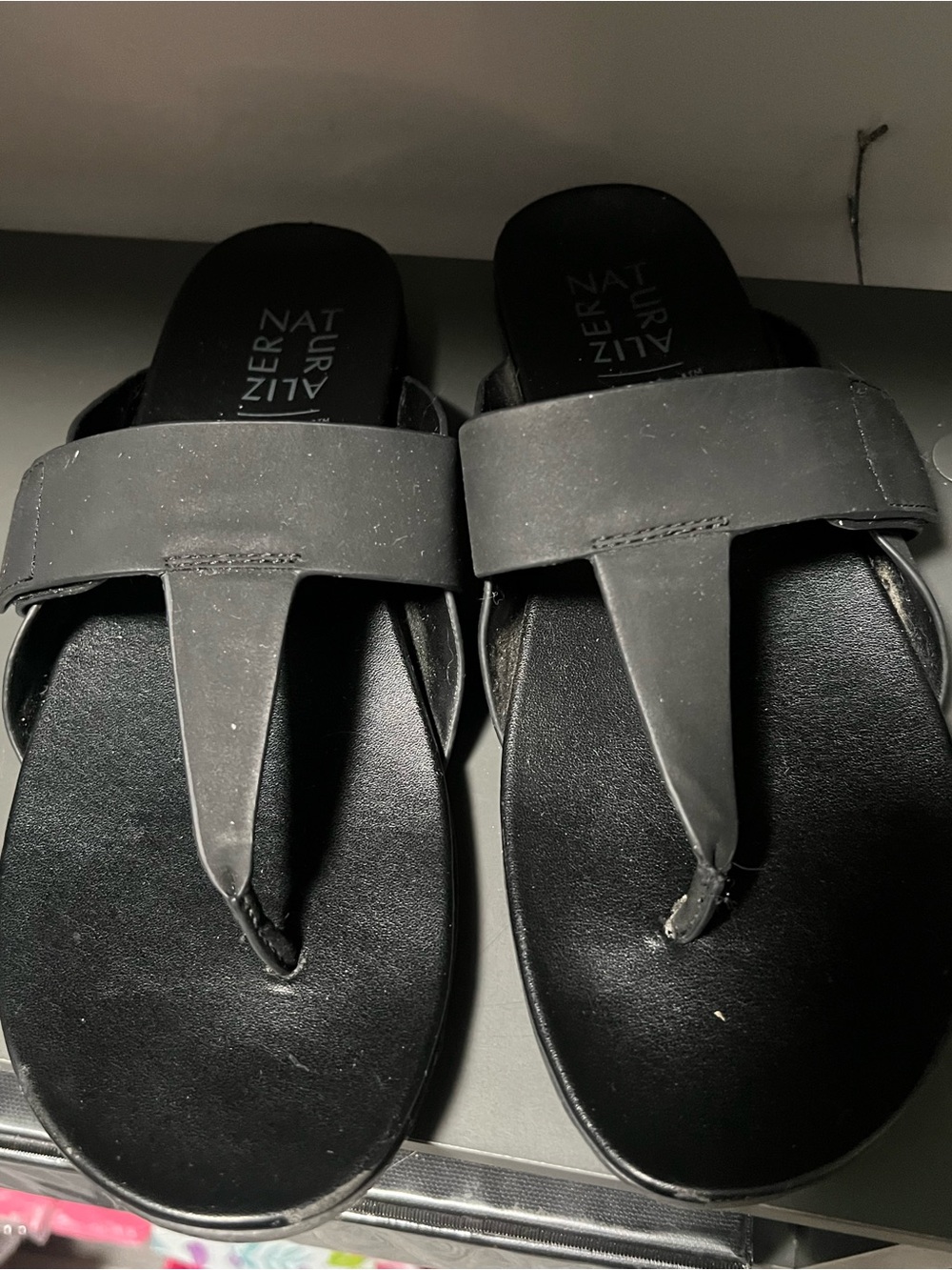 Naturalizer Black Women's Toe-Post Slide Sandals